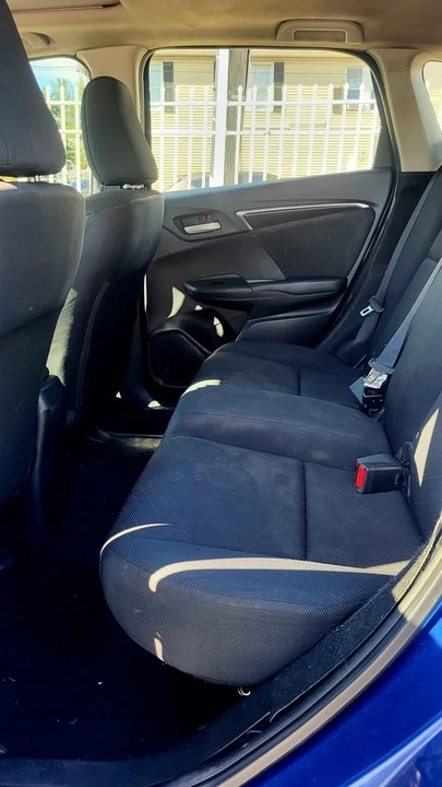 2015 Honda Fit - Image 8 of 15