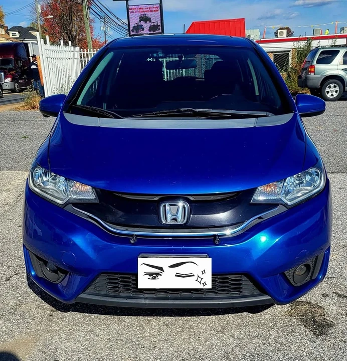 2015 Honda Fit - Image 10 of 15