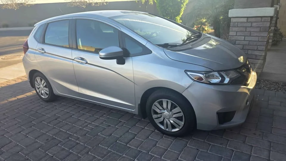 2015 Honda Fit - Image 8 of 16