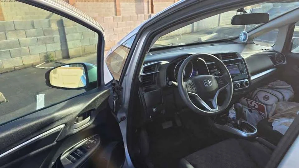 2015 Honda Fit - Image 9 of 16