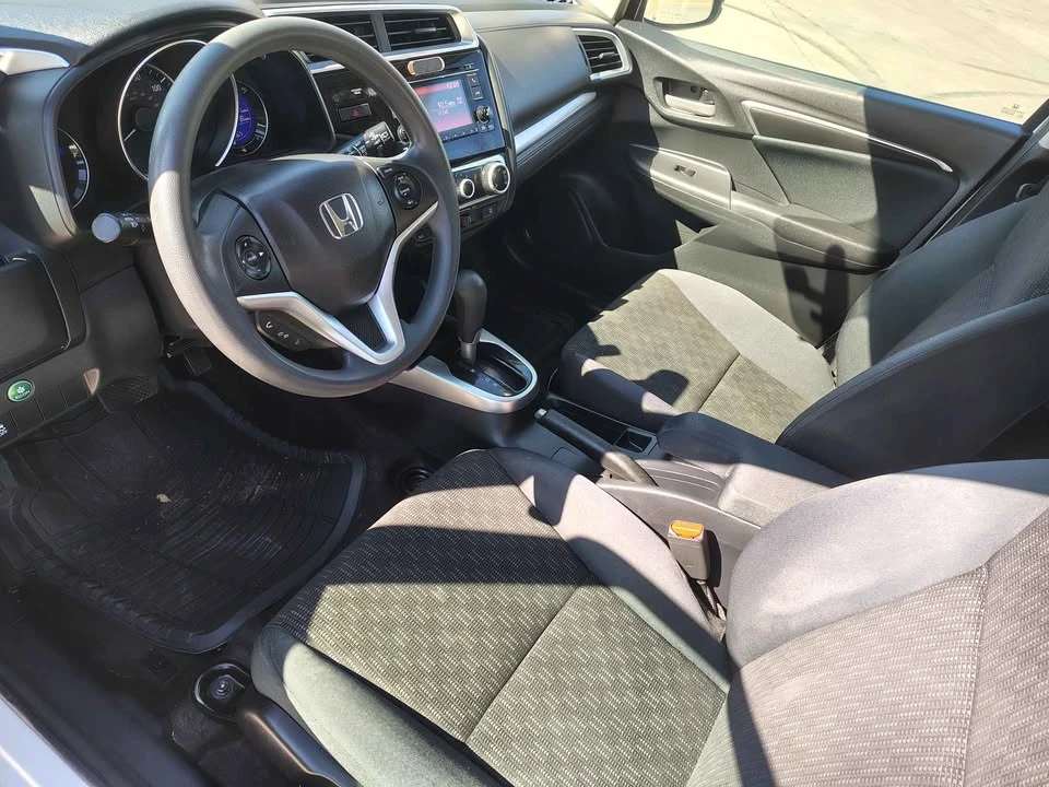 2015 Honda Fit - Image 6 of 7