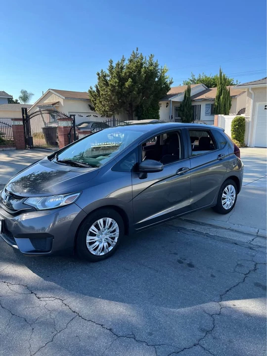 2015 Honda Fit - Image 3 of 12