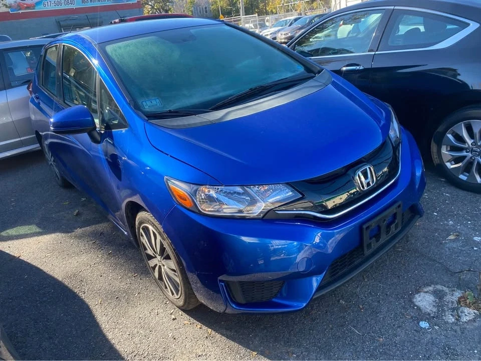 2015 Honda Fit - Image 2 of 11