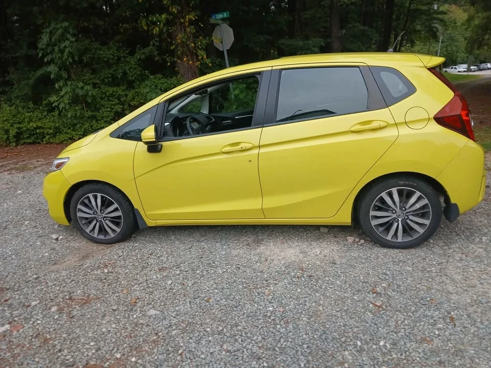 2015 Honda Fit - Image 2 of 16