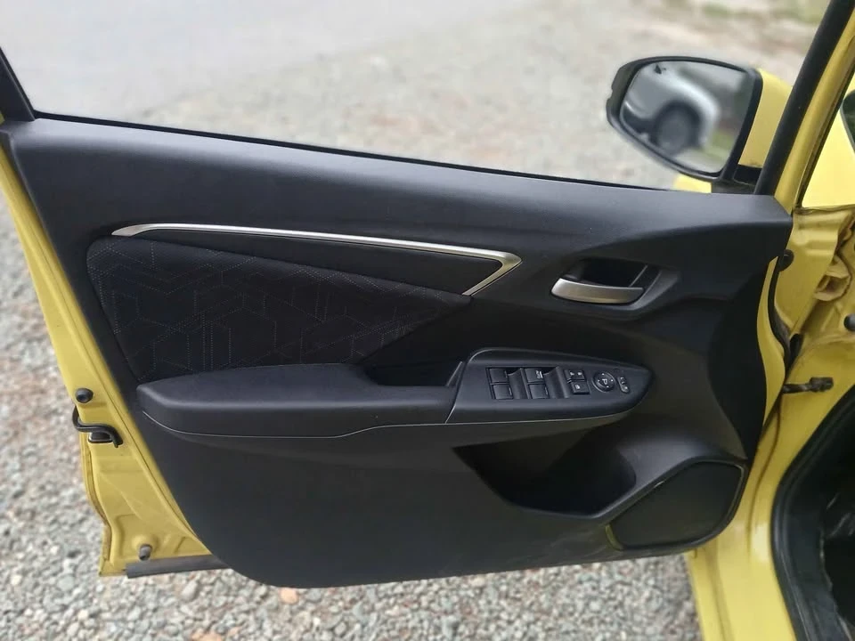 2015 Honda Fit - Image 12 of 16