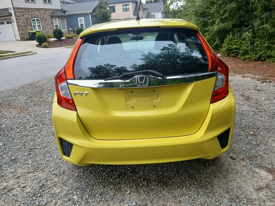 2015 Honda Fit - Image 4 of 16