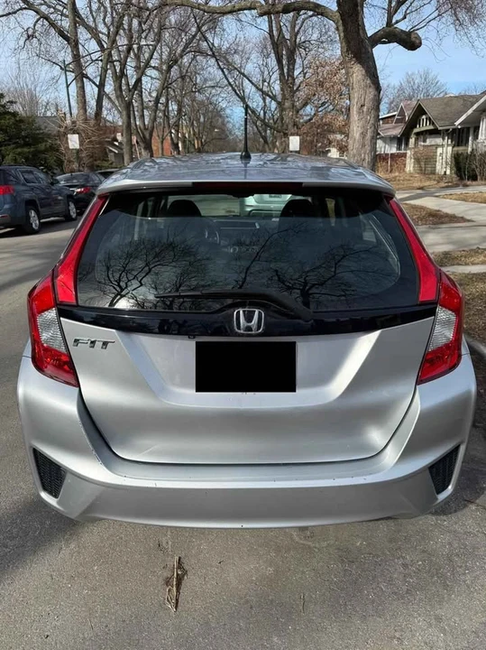 2015 Honda Fit - Image 3 of 16