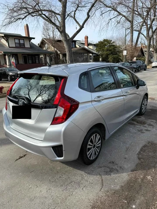 2015 Honda Fit - Image 4 of 16