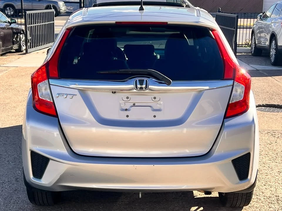 2015 Honda Fit - Image 5 of 19