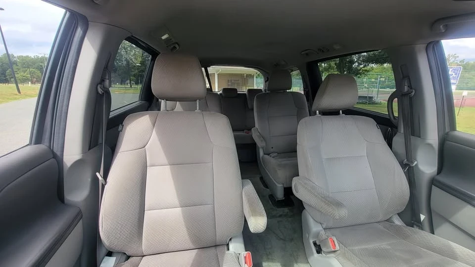 2015 Honda Odyssey - Image 13 of 15