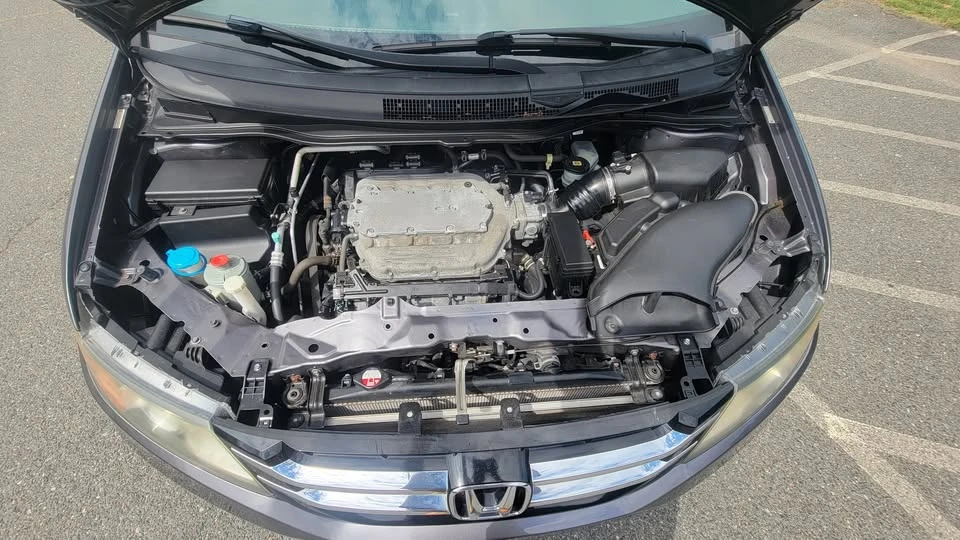 2015 Honda Odyssey - Image 16 of 17