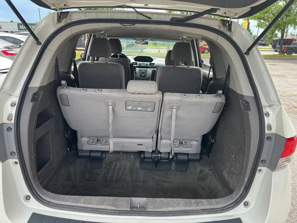 2015 Honda Odyssey - Image 12 of 13