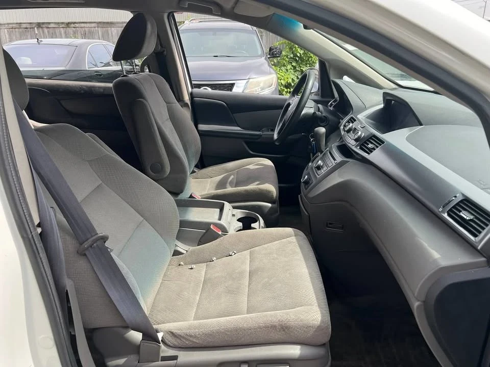 2015 Honda Odyssey - Image 6 of 13