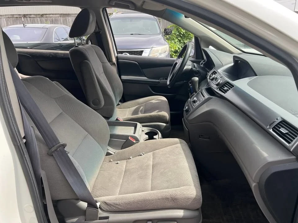 2015 Honda Odyssey - Image 7 of 13