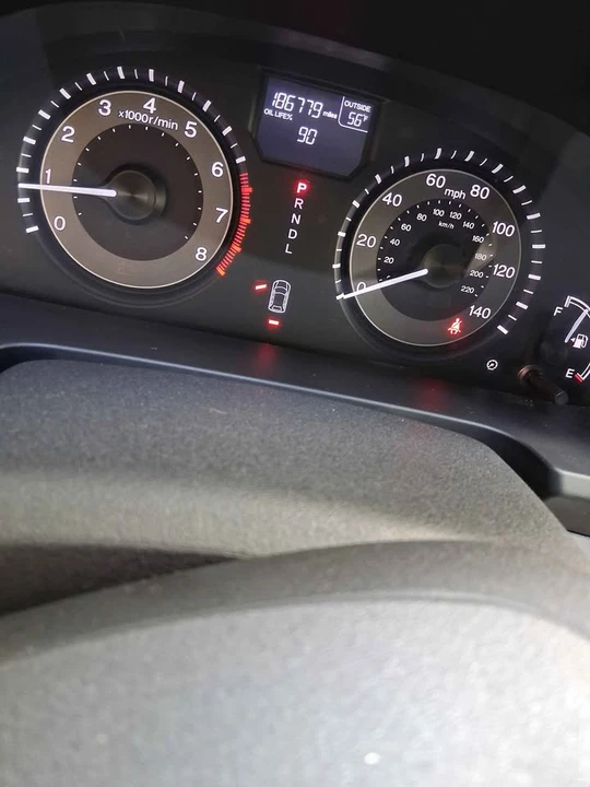 2015 Honda Odyssey - Image 2 of 9
