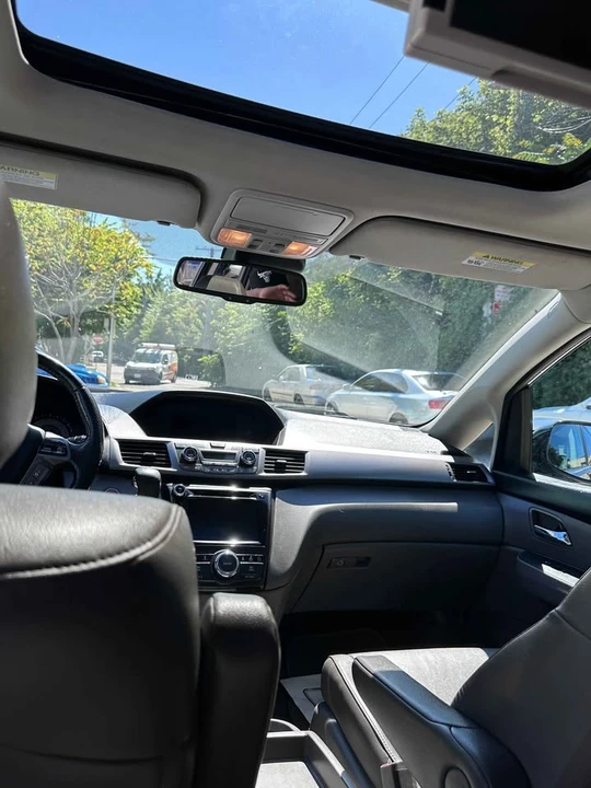 2015 Honda Odyssey - Image 17 of 20