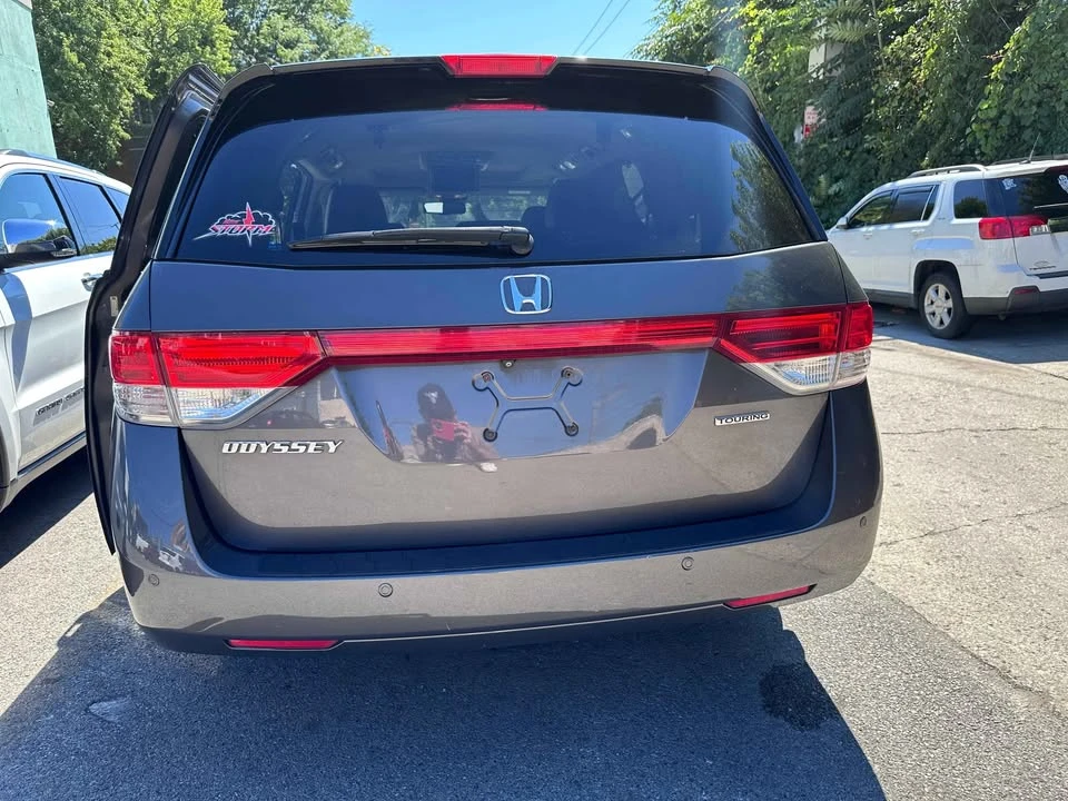 2015 Honda Odyssey - Image 11 of 20