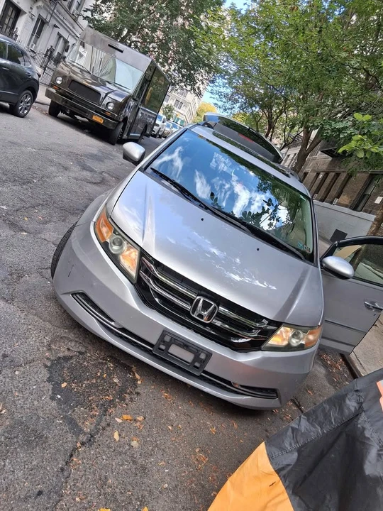 2015 Honda Odyssey - Image 3 of 9
