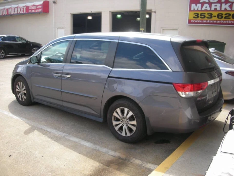 2015 Honda Odyssey - Image 4 of 8