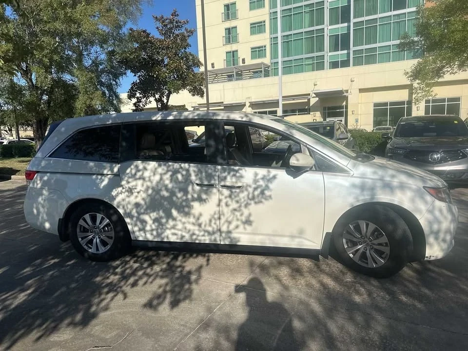 2015 Honda Odyssey - Image 4 of 9