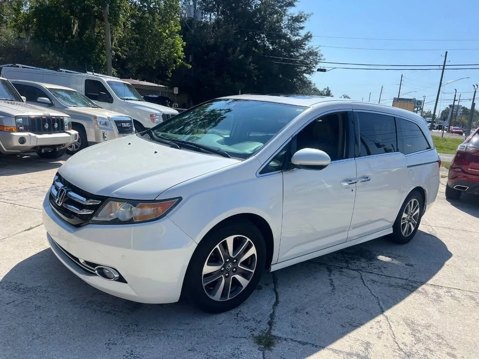 2015 Honda Odyssey - Image 2 of 20