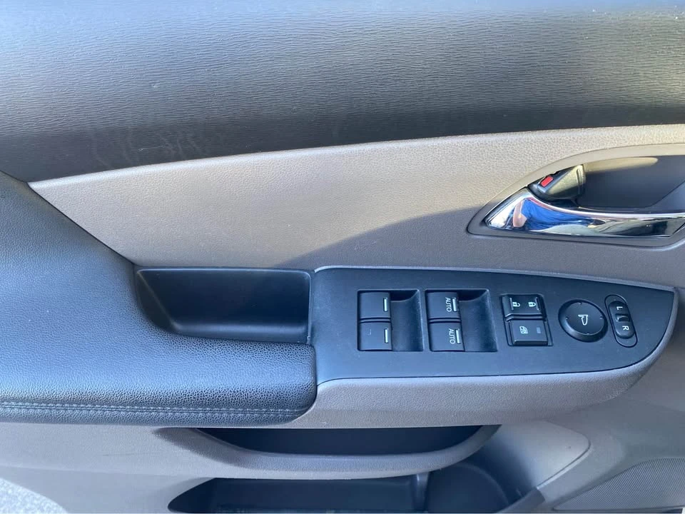2015 Honda Odyssey - Image 11 of 12