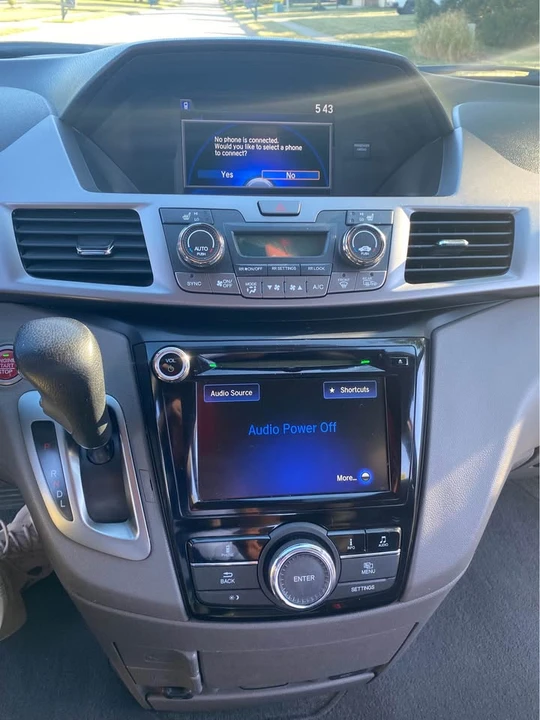 2015 Honda Odyssey - Image 9 of 12