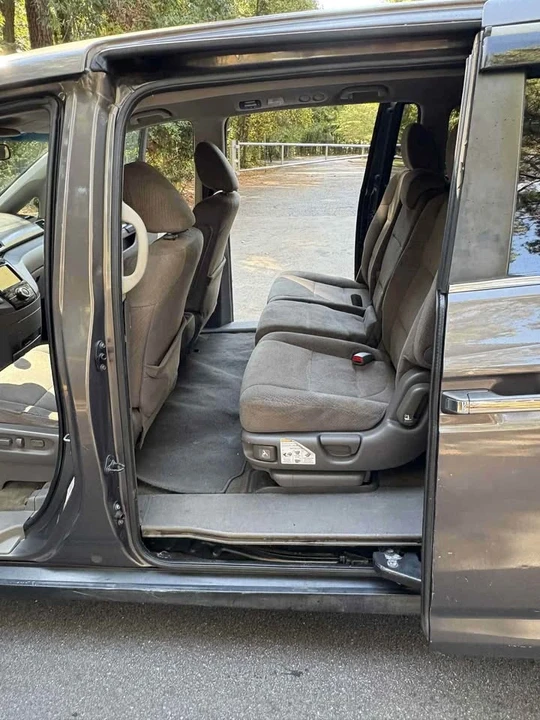 2015 Honda Odyssey - Image 15 of 16