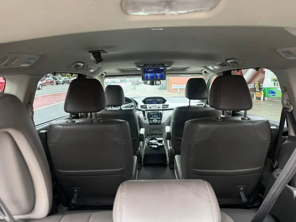 2015 Honda Odyssey - Image 11 of 19