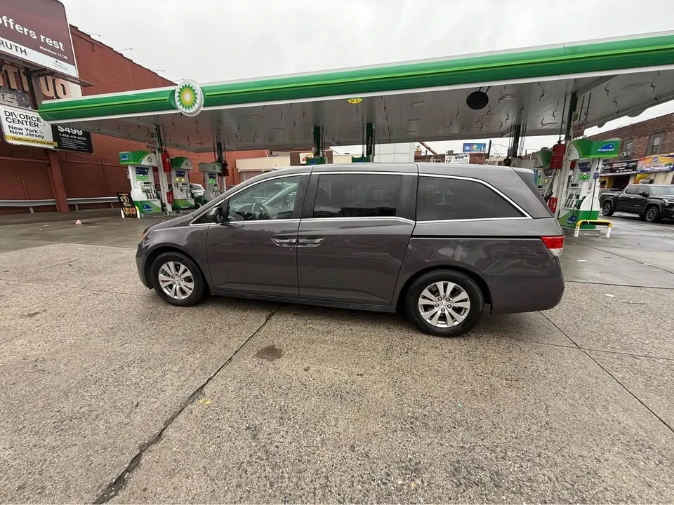 2015 Honda Odyssey - Image 4 of 19