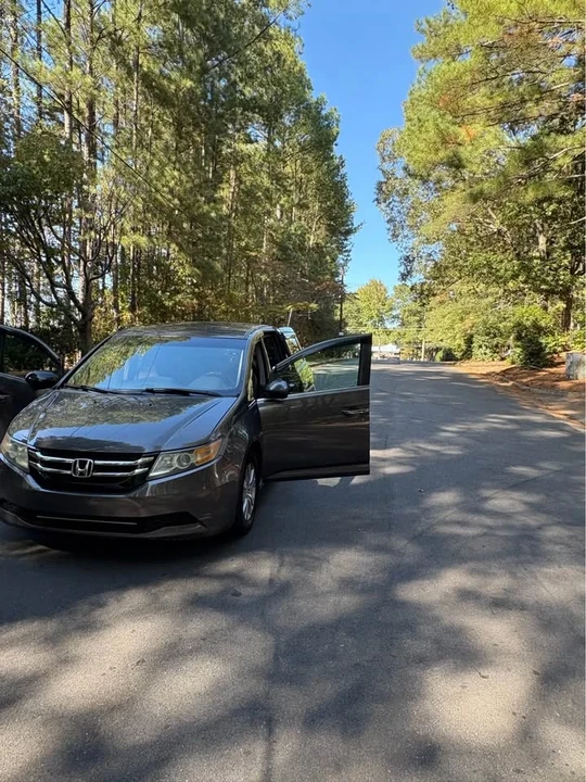 2015 Honda Odyssey - Image 10 of 17