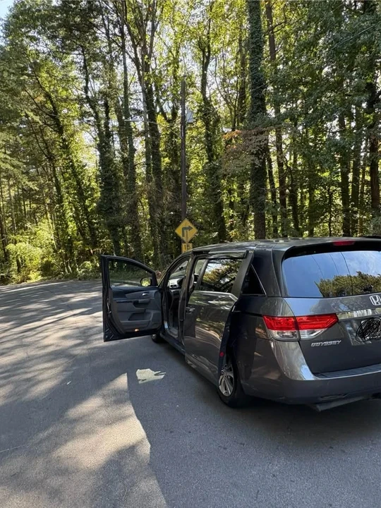 2015 Honda Odyssey - Image 13 of 17