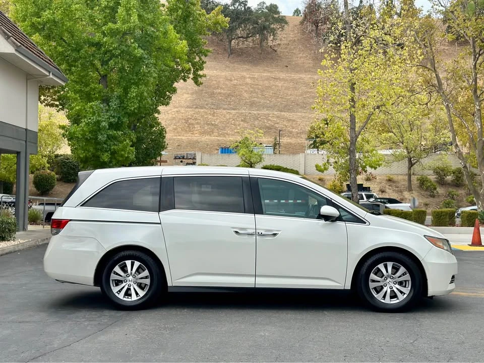 2015 Honda Odyssey - Image 5 of 20