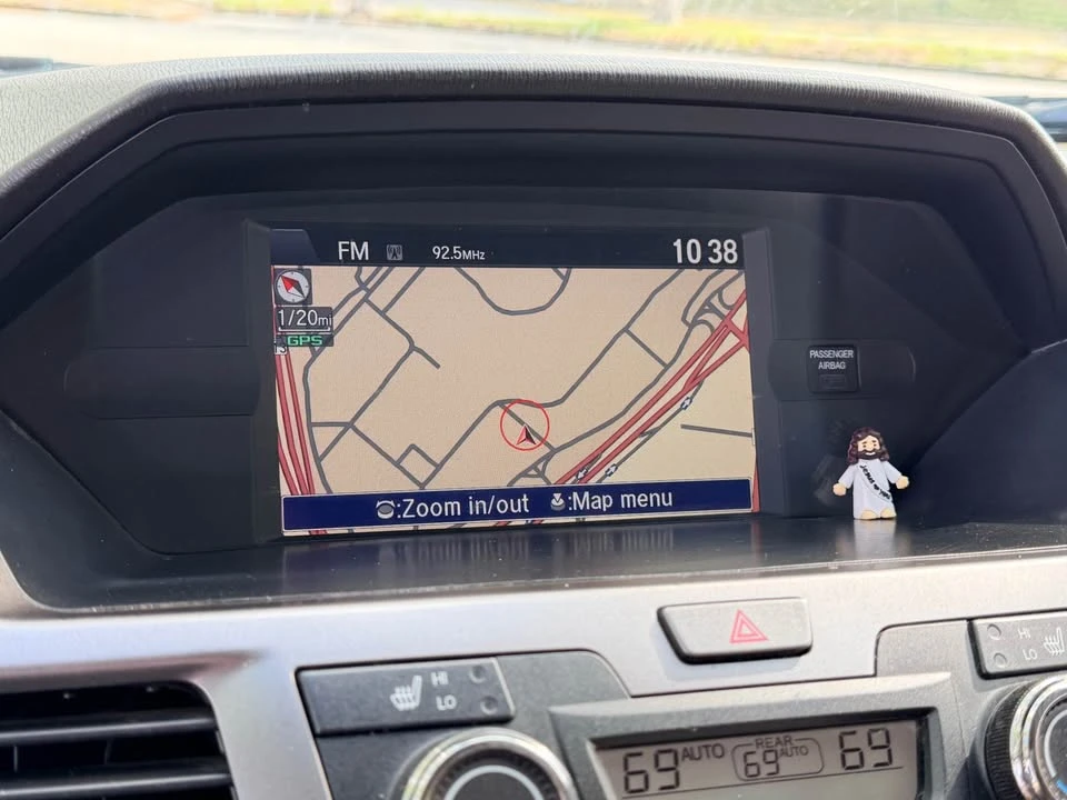 2015 Honda Odyssey - Image 17 of 20