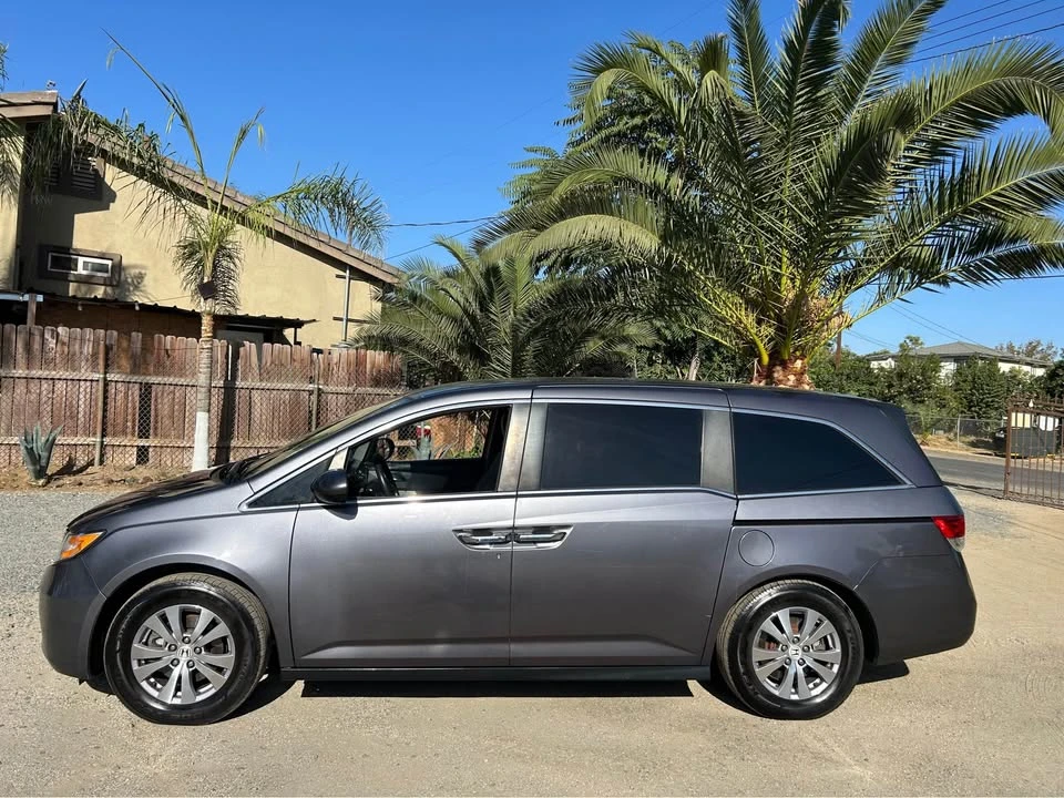 2015 Honda Odyssey - Image 4 of 7