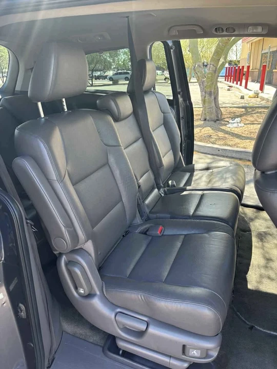 2015 Honda Odyssey - Image 11 of 12