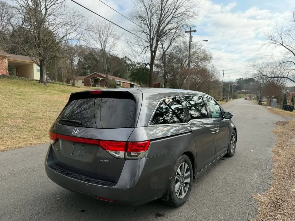 2015 Honda Odyssey - Image 4 of 17