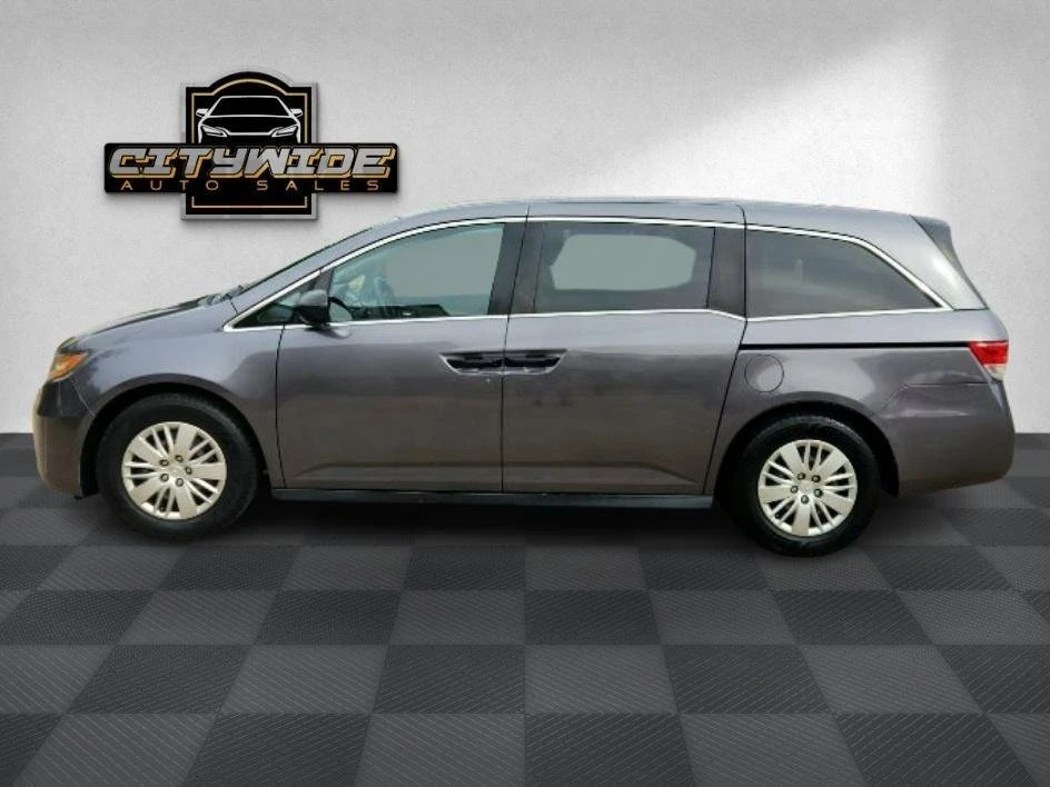 2015 Honda Odyssey - Image 9 of 14