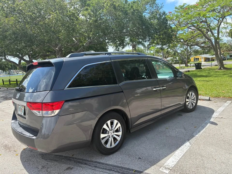 2015 Honda Odyssey - Image 7 of 13