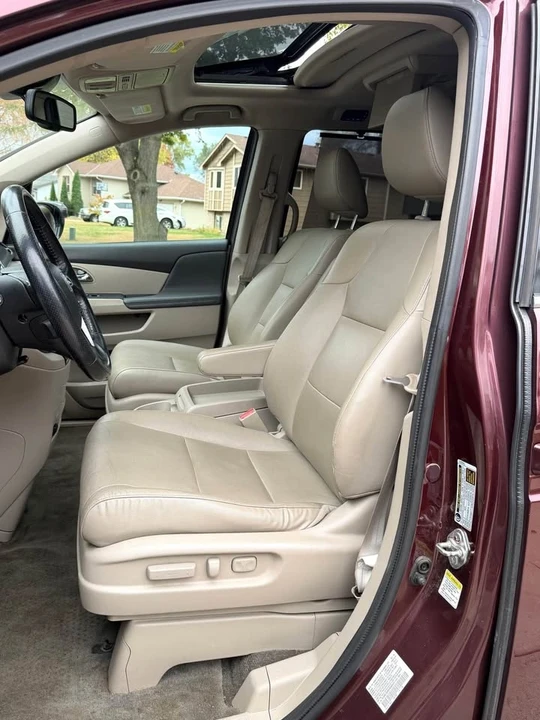 2015 Honda Odyssey - Image 13 of 14