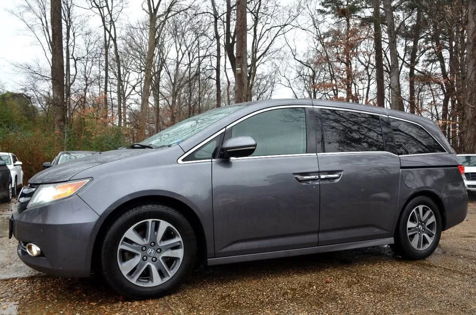 2015 Honda Odyssey - Image 6 of 20