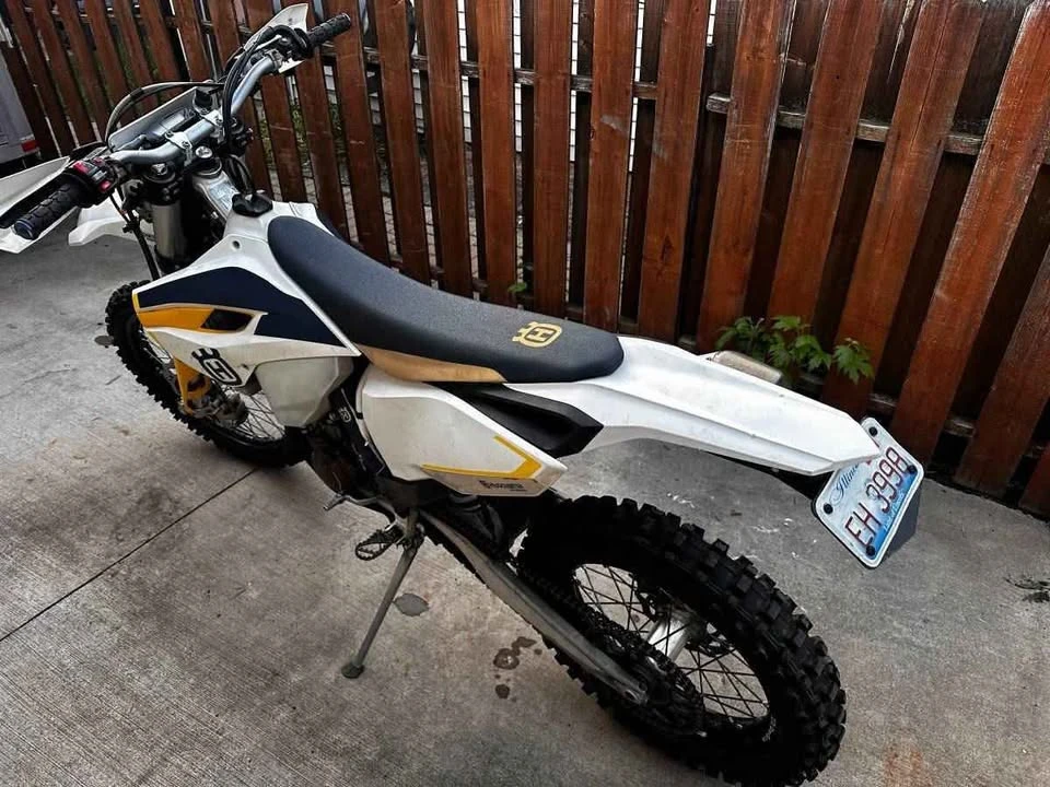 2015 Husqvarna - Image 5 of 7