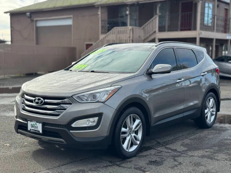 2015 Hyundai Santa Fe - Image 7 of 19