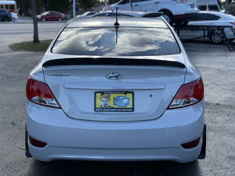 2015 Hyundai Accent - Image 7 of 12