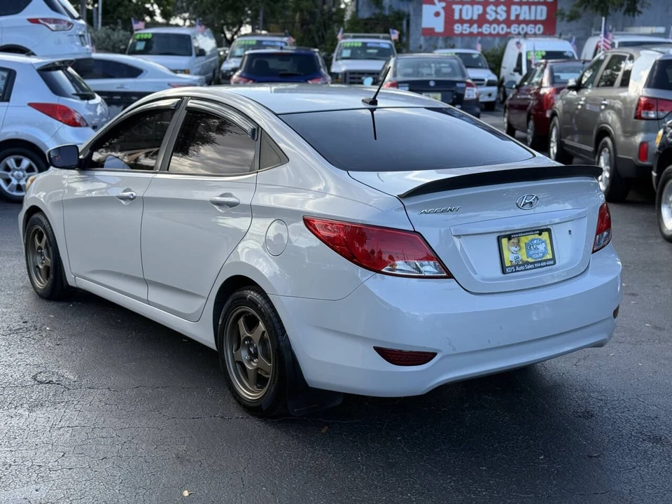 2015 Hyundai Accent - Image 6 of 21