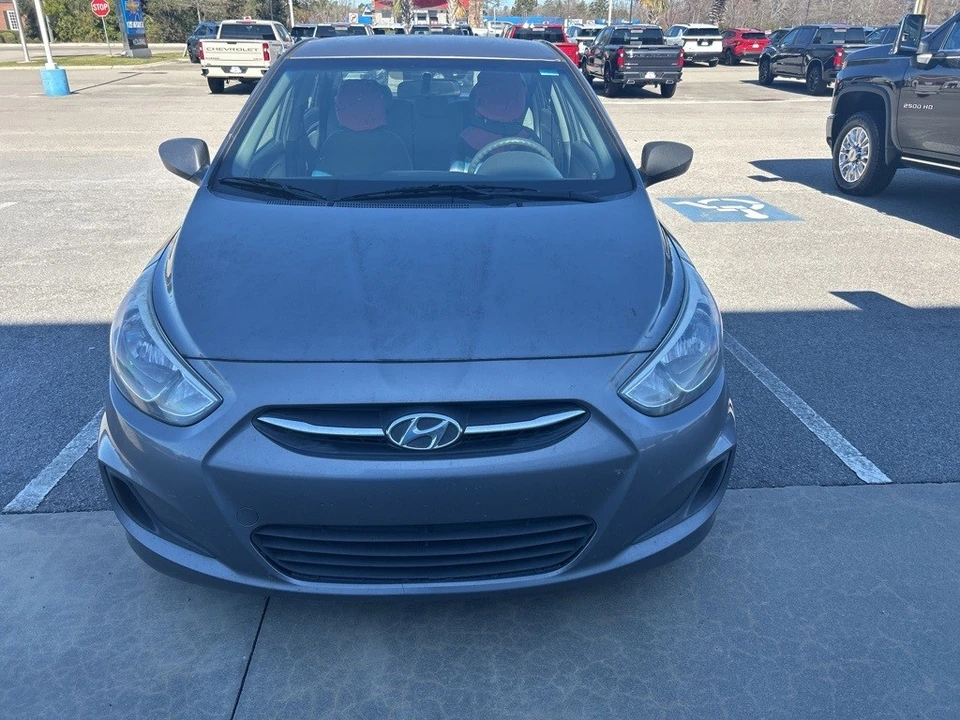 2015 Hyundai Accent - Image 5 of 10