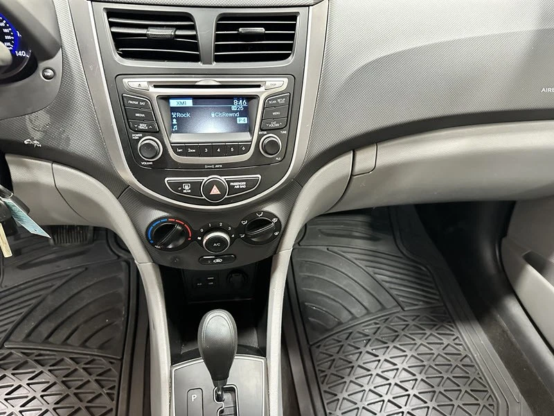2015 Hyundai Accent - Image 10 of 12