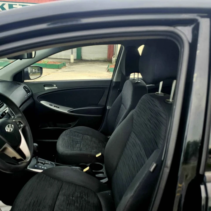 2015 Hyundai Accent - Image 7 of 8