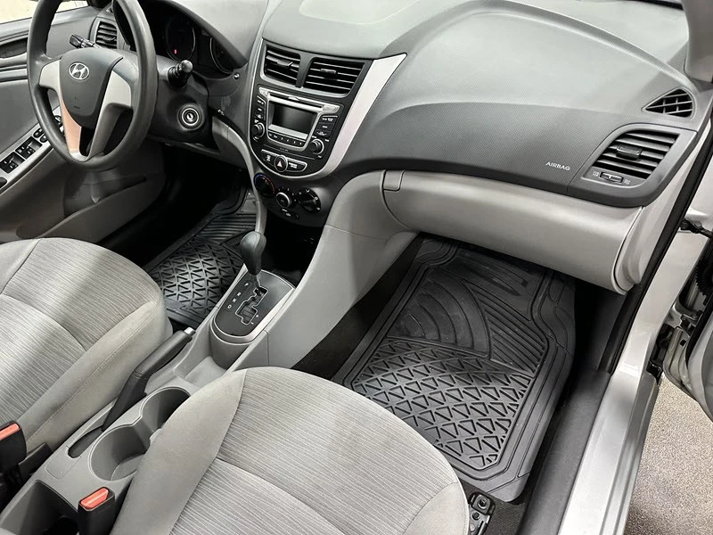 2015 Hyundai Accent - Image 20 of 21