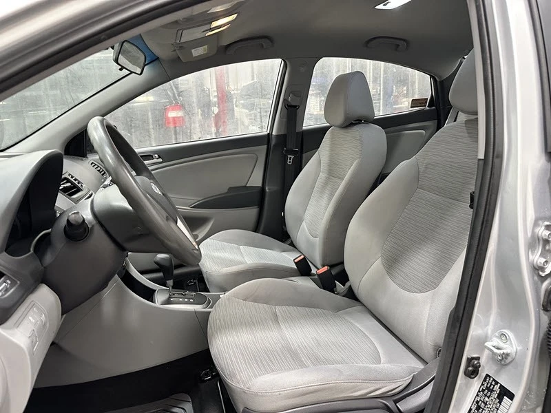 2015 Hyundai Accent - Image 11 of 21